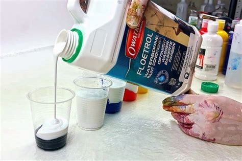 The Best Pouring Medium Our Top 5 Acrylic Pouring Mediums