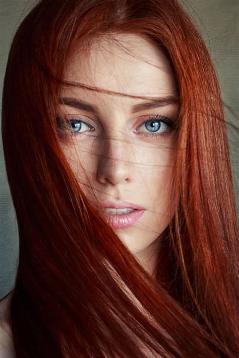 Redhead Rousses Photo