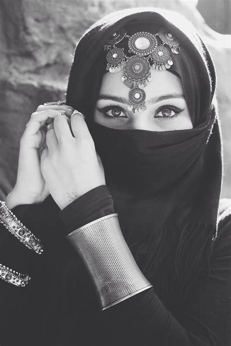 eternally classic niqab arabian women fashion