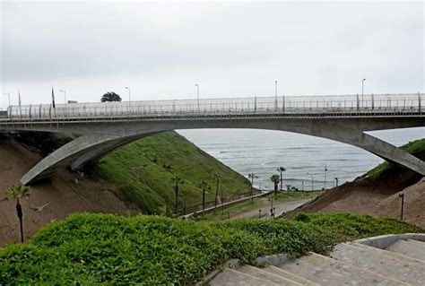 Puente Villena Rey Miraflores Turismo En Lima Perú Lima Perú