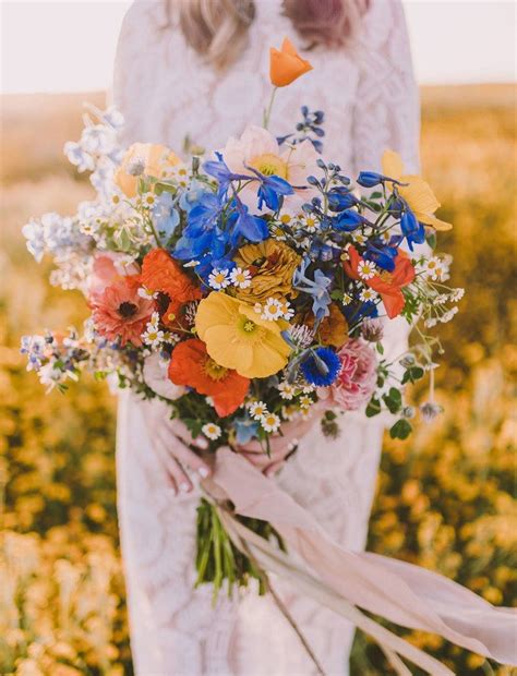 27 Wildflower Bouquets For A One Of A Kind Bride Poppy Wedding