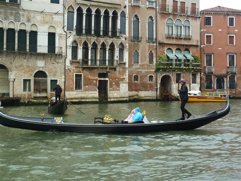 Im Trying Honestly A Trip Down The Grand Canal