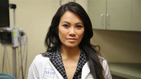 Dr Pimple Popper Net Worth What Is Dr Sandra Lees Net Worth