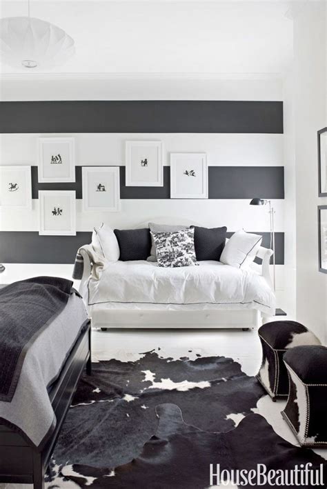 Take, for example, a room with white walls. 15 Beautiful Black and White Bedroom Ideas - Black and ...