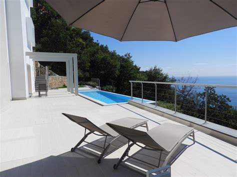 L'appartamento silvia ha una superficie di 80 mq. Appartamenti vacanze al mare in affitto Liguria - Bergeggi ...
