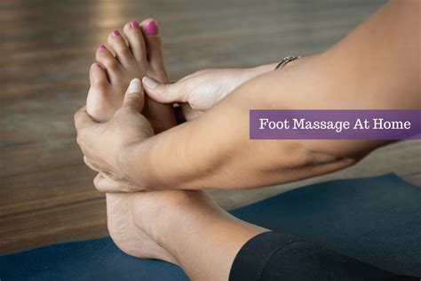 A Handy Guide On Giving Yourself A Relaxing Foot Massage At Home