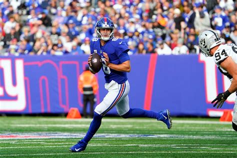 Monday Night Football Predictions Week 11: New York Giants at Tampa Bay