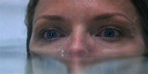 Michelle Pfeiffer In The Movie What Lies Beneath Bath Scene