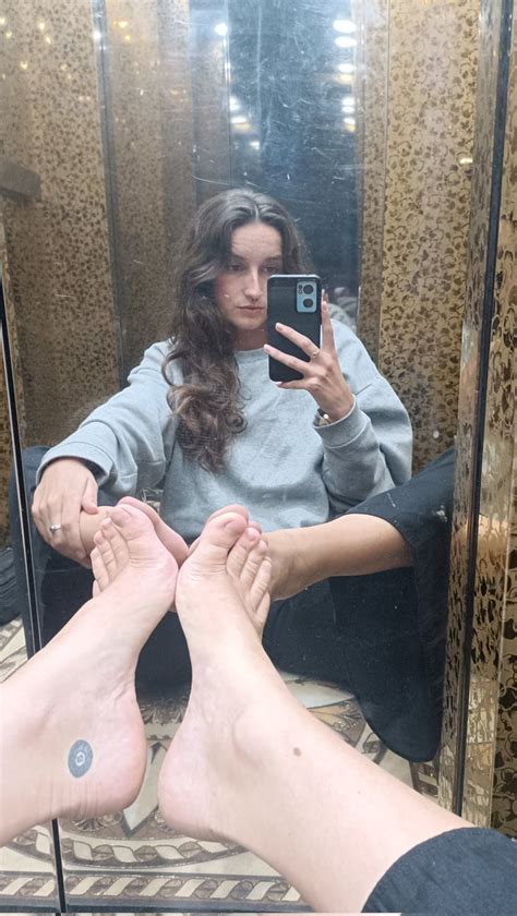 feet rt promo 64 5k on twitter rt queenlisa2971 you wish you could lick them😂 now send for