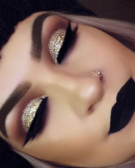 A Collection Of 40 Best Glitter Makeup Tutorials And Ideas 2021 Pretty Designs