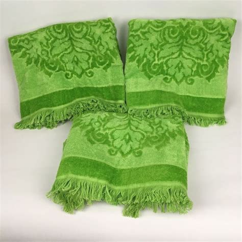 Related:lime green towel bale lime green hand towels lime green towel set lime green bath mat lime green bath towels lime green tea towels lime green bath sheets lime green bath sheet. VTG 70s NOS Set of 3 Bath Towels Fieldcrest Bright Lime ...