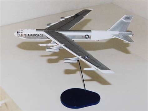 Academy Minicraft 1144 Boeing B 52h Stratofortress Ready For
