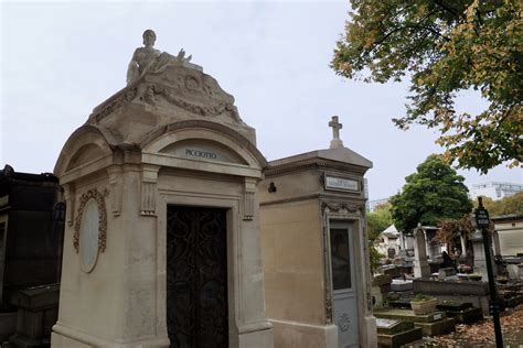 Les Plus Belles Tombes Du Cimetière Du Montparnasse Paris Zigzag