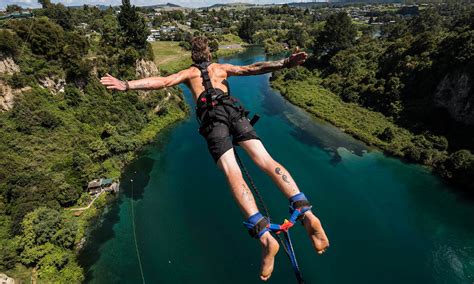 Taupo Bungy Jumping Experience Experience Oz