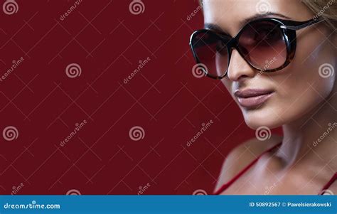 Woman In Sunglasses Stock Image Image Of Charm Beautiful