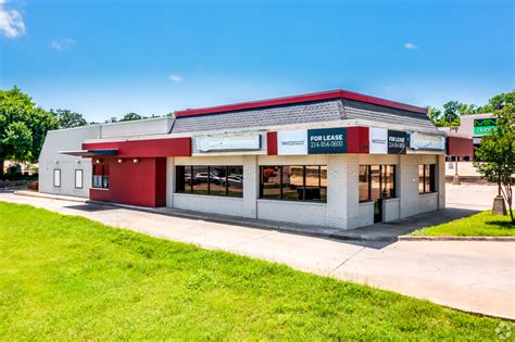 2416 Lillian Miller Pky, Denton, TX 76205 - Southridge Plaza | LoopNet