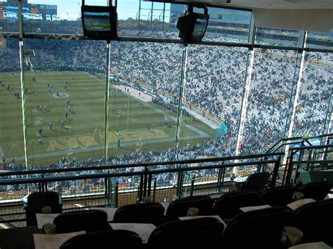 Lambeau Field Indoor Club Seating Views Section 686 Event Usa