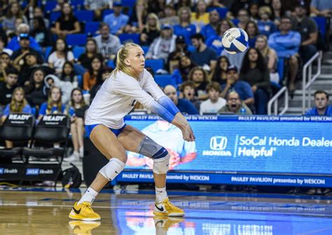 Ucla Womens Volleyball Falls To No Washington State After Four Set