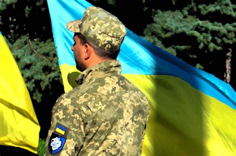 Велич і незламність духу українських воїнів Захисників нашої Держави їх честь сміливість та