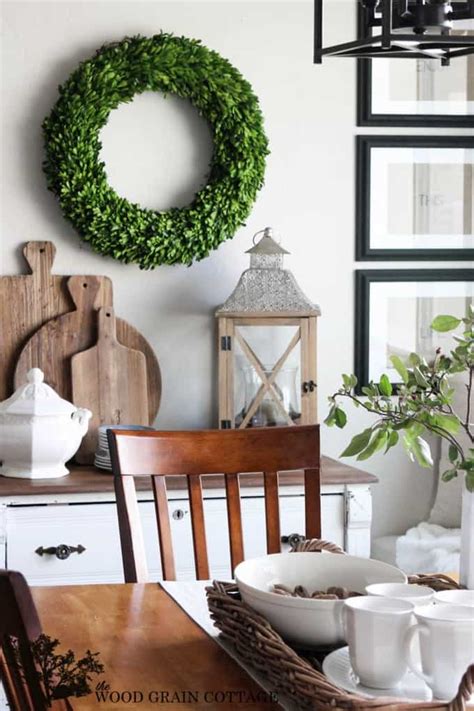 Use our filter buttons to look at a specific room or browse through all ideas. Decorating with Boxwood Wreaths