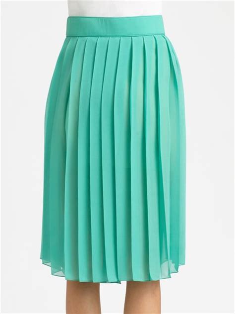 Chloé Pleated Silk Skirt In Green Lyst