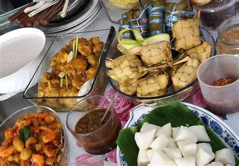 Aneka Makanan Khas Lebaran Di Indonesia