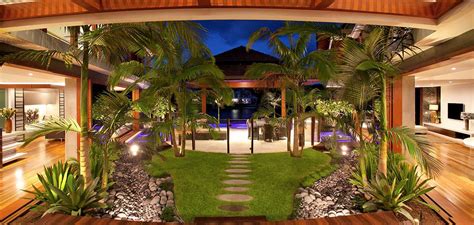 Tropical House Chris Clout Design