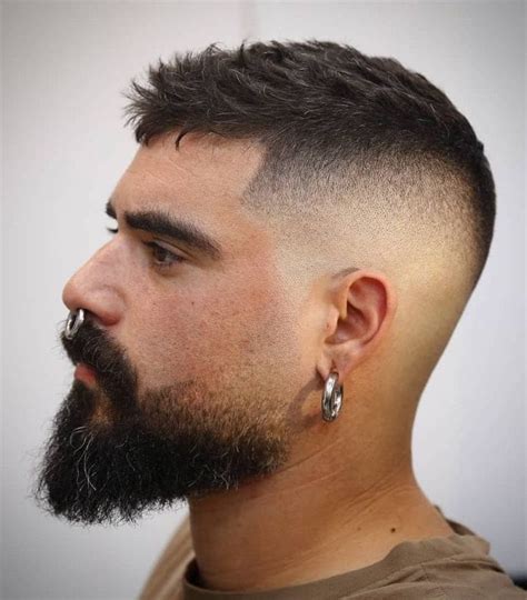 Top 100 hairstyles and haircuts for men: 40 Brilliant Disconnected Undercut Examples + How to Guide ...
