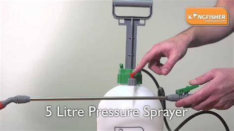 Beli produk pressure sprayer 5 liter berkualitas dengan harga murah dari berbagai pelapak di indonesia. Kingfisher 5 Litre Pressure Sprayer - YouTube