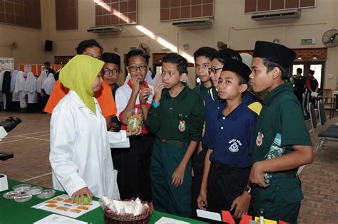 Loading the chords for 'tboaaya maahadi (smka maahad hamidiah)'. Karnival STEM SMKA Maahad Hamidiah Kajang