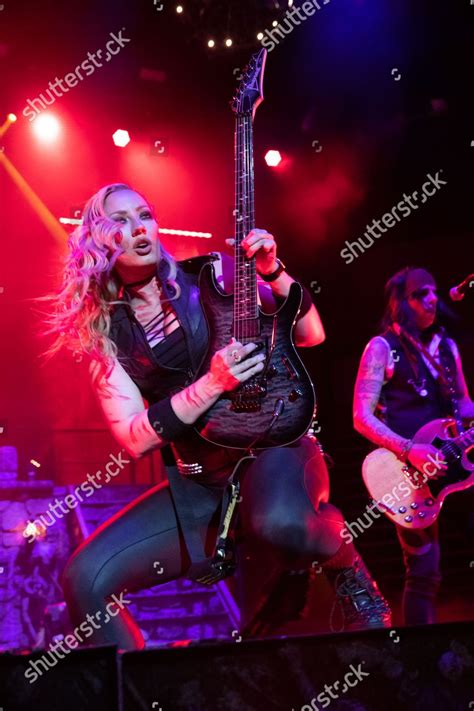 Guitarist Nita Strauss Performs Alice Cooper Editorial Stock Photo