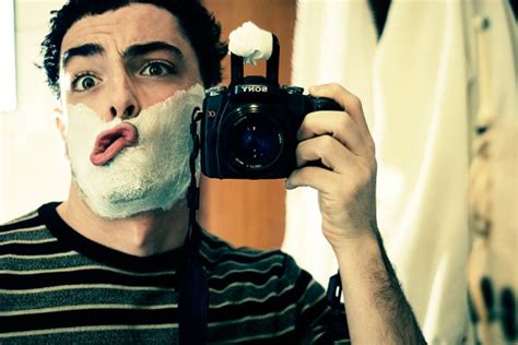13 Fun Self Portrait Mirror Shots