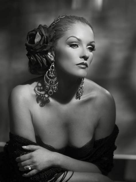 old hollywood glamour photography boudoir and glamour shoots