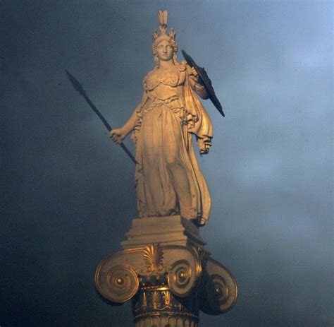 Göttin der weisheit schirmherrin von wissenschaft und kunst. Rezession: Griechenlands Wirtschaft schrumpft immer ...