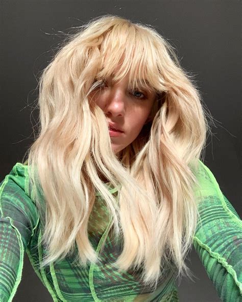 Do it girlies #wolfcut #hair #cut #fyp #twdsurvivalchallenge #maxplumpjump. 🐺Cathy Wolf🐺 on Instagram: "under ur spell 🧝🏼‍♀️🔮🧩🎀" in ...