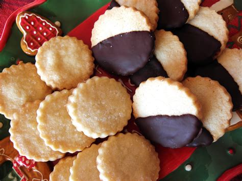 Ina garten's and ree drummond's shortbread recipes. The Cozy Little Kitchen: The Barefoot Contessa's ...