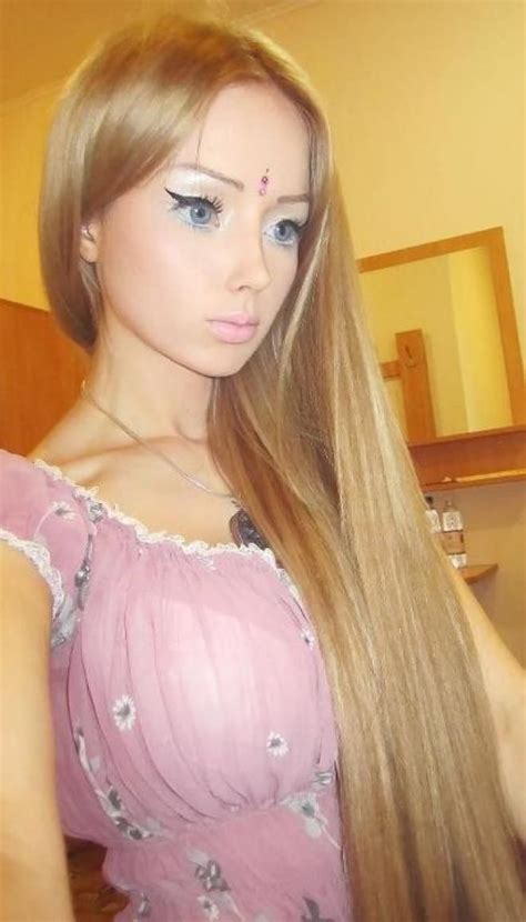 Valeria Lukyanova World’s Most Convincing Real Life Barbie Girl Photos Real Life Barbie