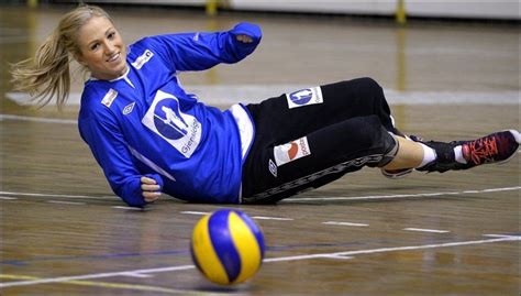 Maybe you would like to learn more about one of these? OL-flausen Linn Jørum Sulland har glemt - Håndball-VM ...