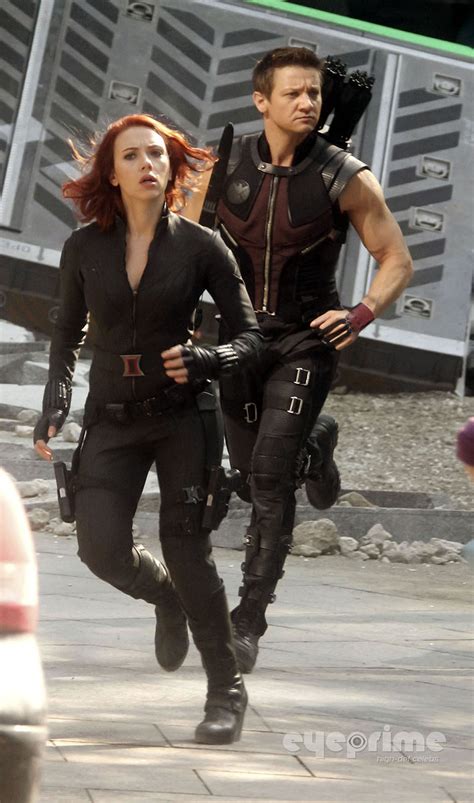 more images from the ny set of the avengers featuring scarlett johansson and jeremy renner