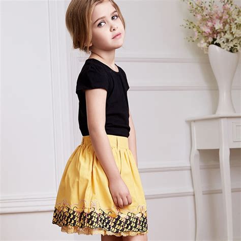 2015 New Fashion Little Girls Skirt Lovely Girls Yellow Mini Skirts