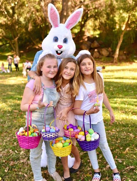The first idea on this list works great for teens if you use the teen rewards i have here! Easter Egg Hunt Ideas for Large Groups in 2020 | Easter ...
