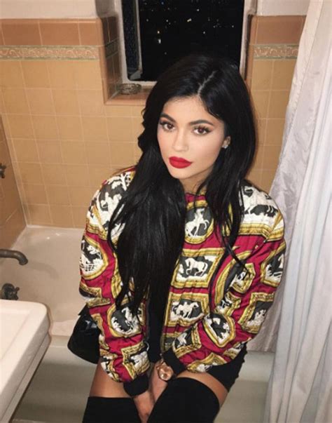 Kylie Jenner On Why Her Plump Lips Were Her Biggest Beauty Regret Kyliejenner Kylie Jenner