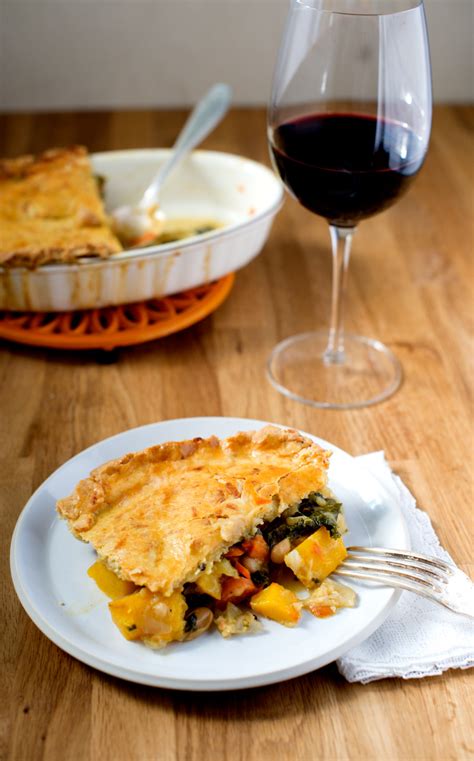 Being a vegetarian at the thanksgiving table can be tricky, with everything containing a vegetable being classified as a side dish by default. Pumpkin Pot Pie - Earthy Feast