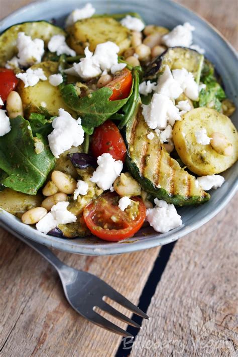 Mediterraner Kartoffelsalat mit Grillgemüse Blueberry Vegan