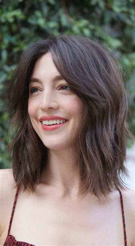 22 Best Curtain Bangs For Every Hair Type Lob Haircut With Bang