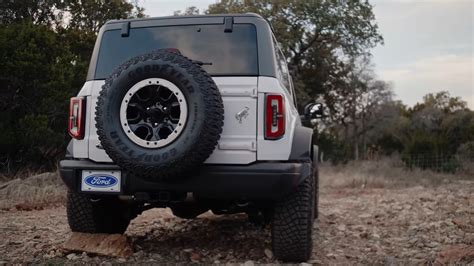 2021 Ford Bronco Dv8 Off Road Bumper Previewed With Built In Winch