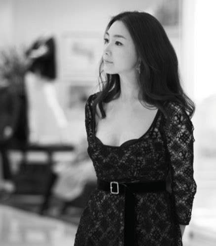 유신쇼 혜화역시위 신지예와 마재tv 마이콜, 양예원사건 실장투신, 봉준 불법차선변경, 최지우남편, 문재인 기무사독립수사, 탈북식당종업원,일베 워마드 폐쇄20180710. O15비 :: 최지우 남편 신랑 나이 직업