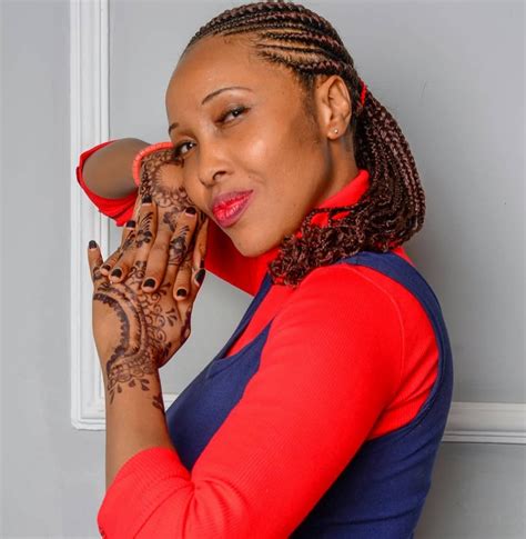 Actress Ummi Zee Zee Reveals Reason For Her Suicidal Post Says She Was