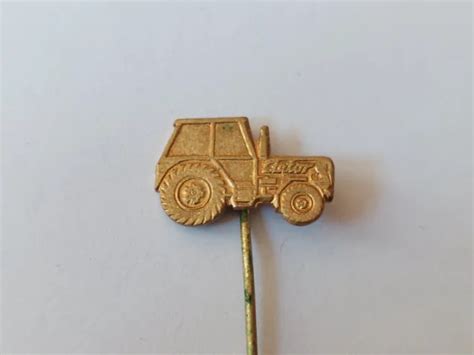 Czechoslovakia Zetor Tractor Machine Agriculture Vintage Pin Badge 14