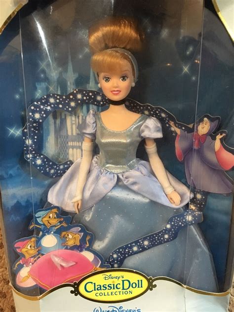 Cinderella Disney Vintage Classic Doll Collection With Shoe